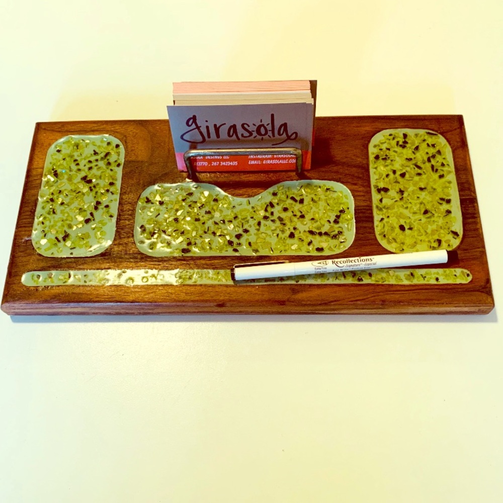 Vitange Business card holder Dye desktop!